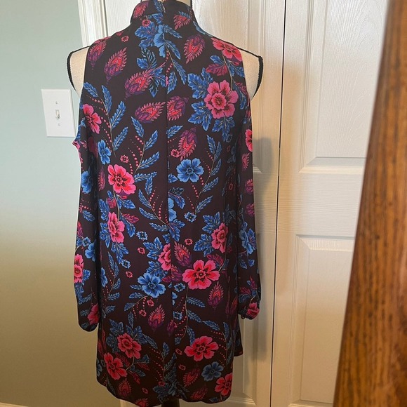 Everly Purple Blue Pink Cold Shoulder Long Sleeve High Neck‎ Keyhole Dress Small - Picture 11 of 11